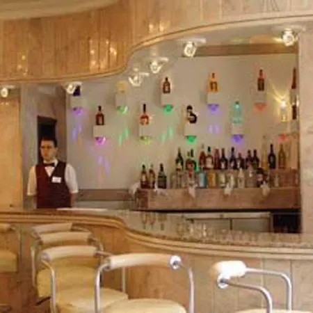 Hotel Celebrity 4*